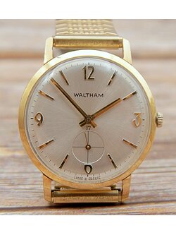 นาฬิกาเก่า WALTHAM ไขลานสองเข็มครึ่ง