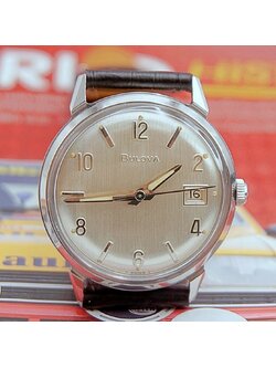 นาฬิกาเก่า BULOVA ไขลาน