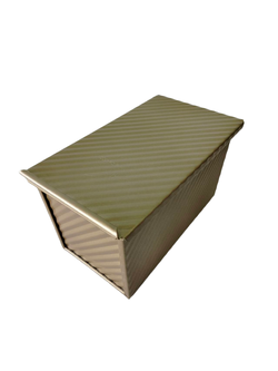 พิมพ์อบขนมปังปอนด์ พิมพ์อบขนมปัง + ฝาปิด รุ่นหนาอย่างดี สีทองเคลือบ Non Stick