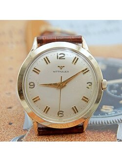 นาฬิกาเก่า WITTNAUER ไขลาน