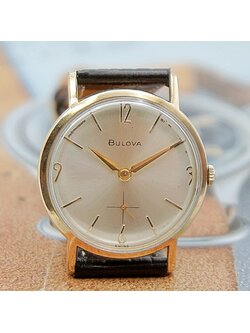 นาฬิกาเก่า BULOVA ไขลานสองเข็มครึ่ง