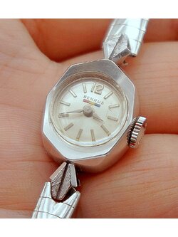 นาฬิกาเก่า BENRUS ไขลาน (นาฬิกาผู้หญิง)