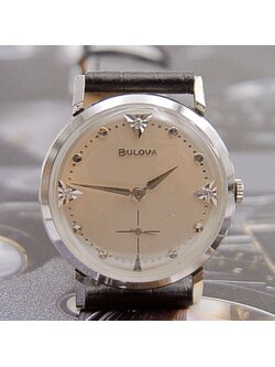 นาฬิกาเก่า BULOVA ไขลานสองเข็มครึ่ง