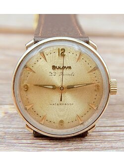 นาฬิกาเก่า BULOVA ไขลาน