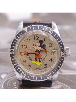 นาฬิกาเก่า MICKEY MOUSE ไขลาน