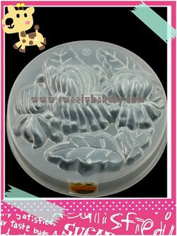 แม่พิมพ์ขนม แม่พิมพ์วุ้น แม่พิมพ์พลาสติก แม่พิมพ์วุ้นปอนด์ รูปดอกเบญจมาศ 20 cm. ลายที่ 1029