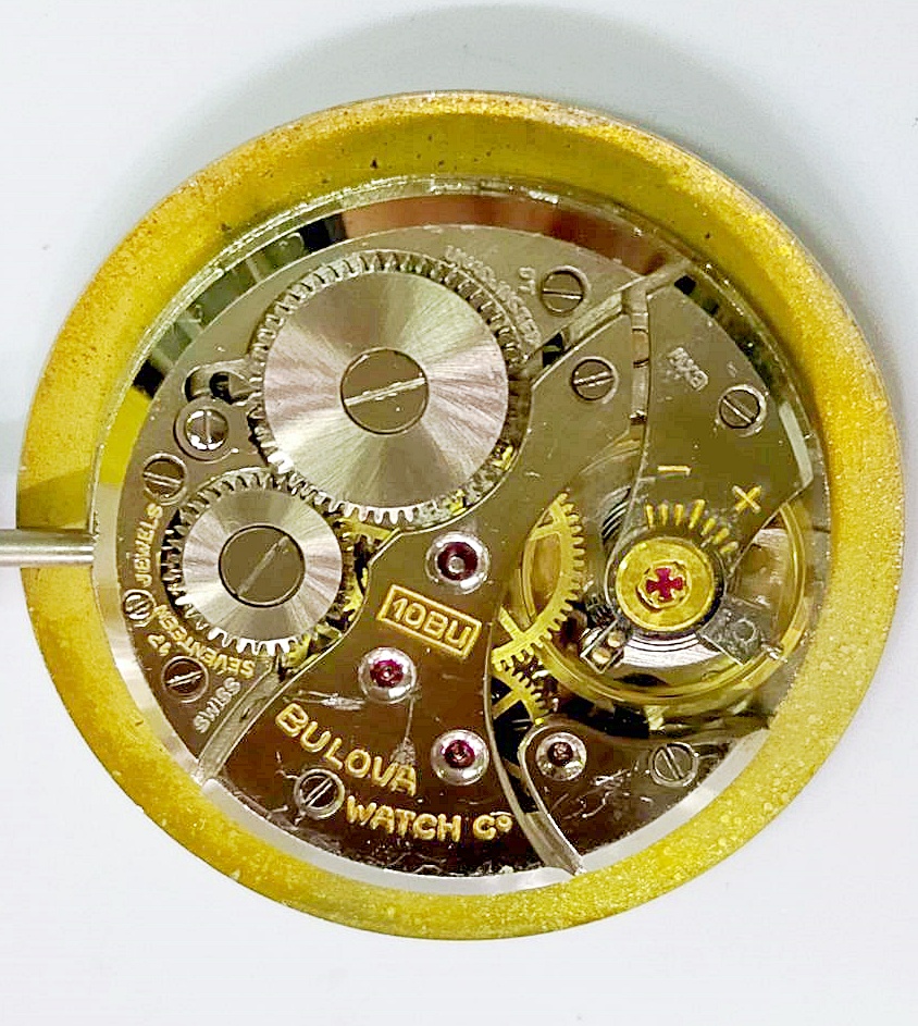 นาฬิกาเก่า BULOVA ไขลาน