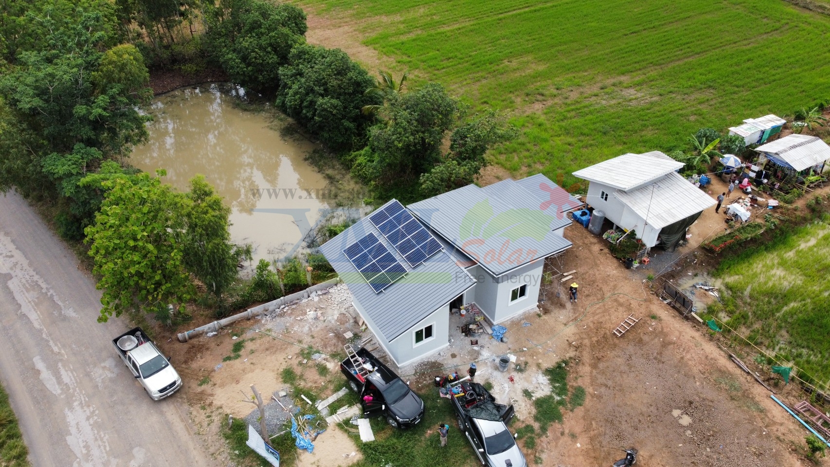 ระบบโซล่าเซลล์ติดหลังคา (Solar Rooftop) ขนาด 5 KW (ON-GRID) Three Phase พร้อมติดตั้ง