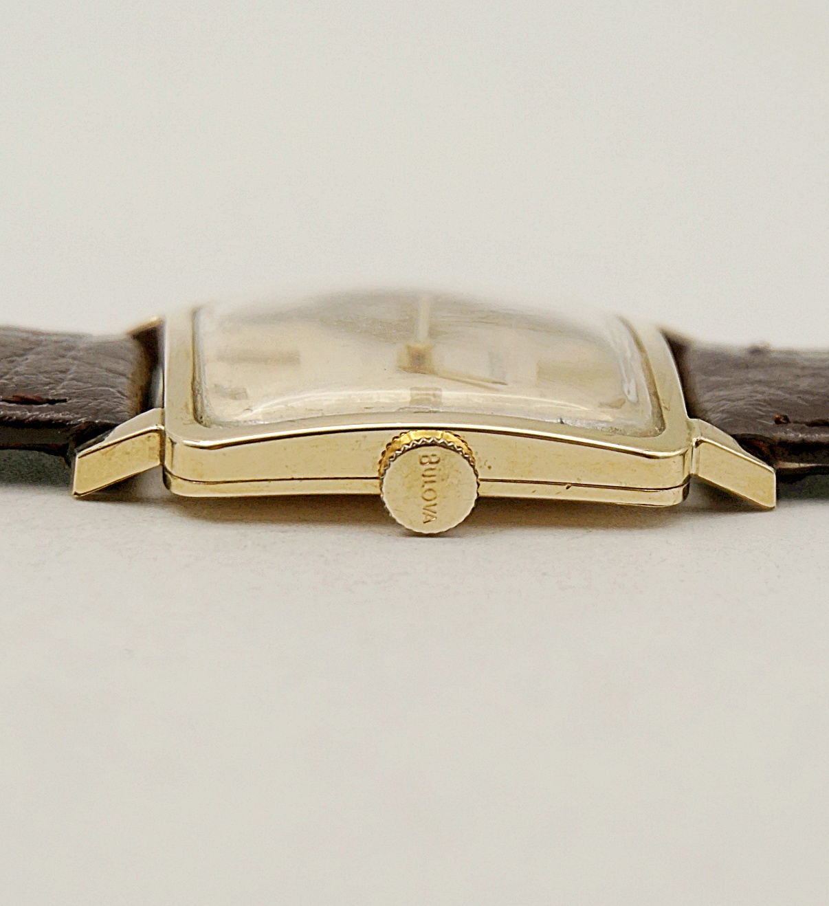 นาฬิกาเก่า BULOVA ไขลาน