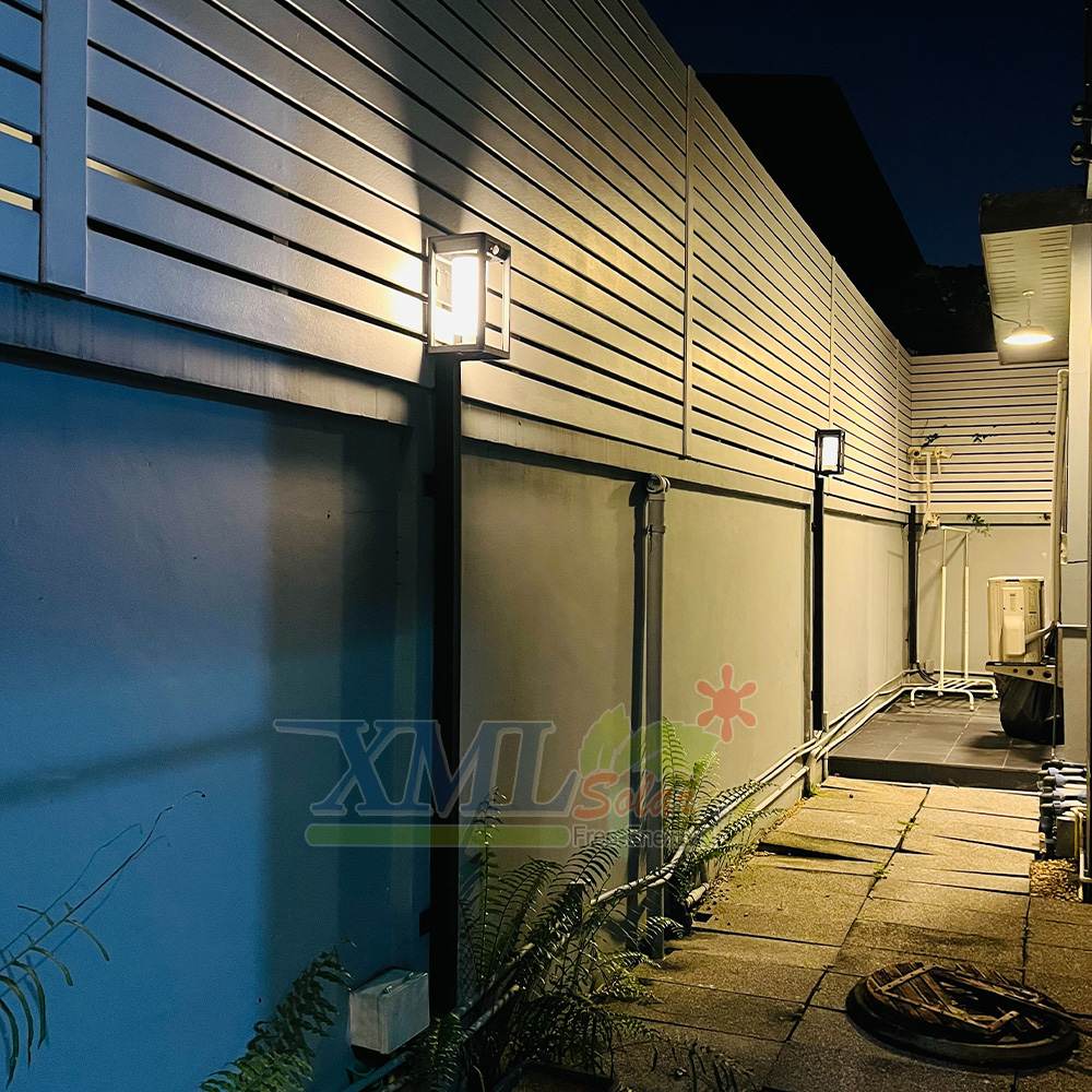 โคมไฟติดผนังโซล่าเซลล์ รุ่น TB-284 (เปิดได้ 3 แสง)