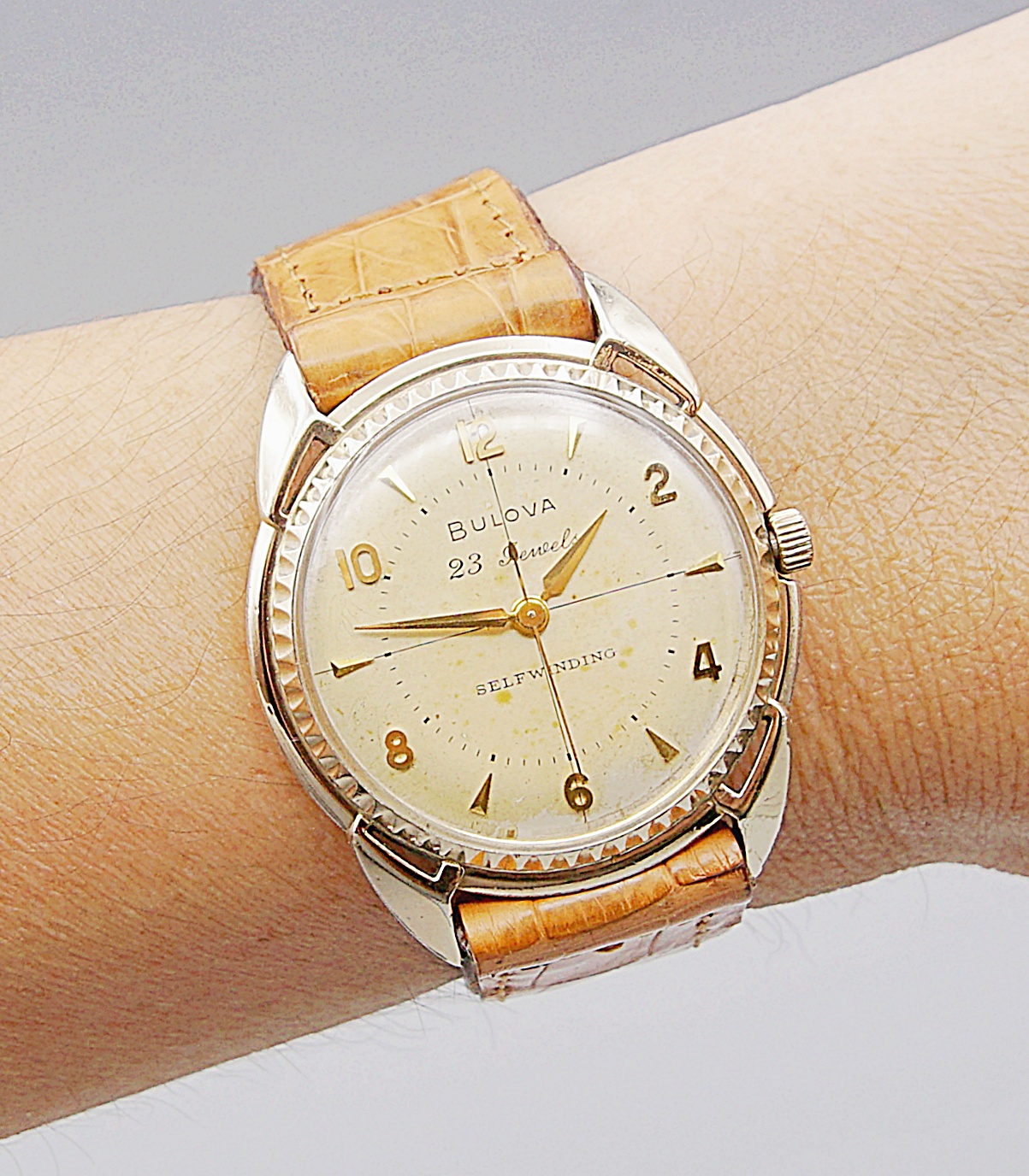 นาฬิกาเก่า BULOVA ออโตเมติก