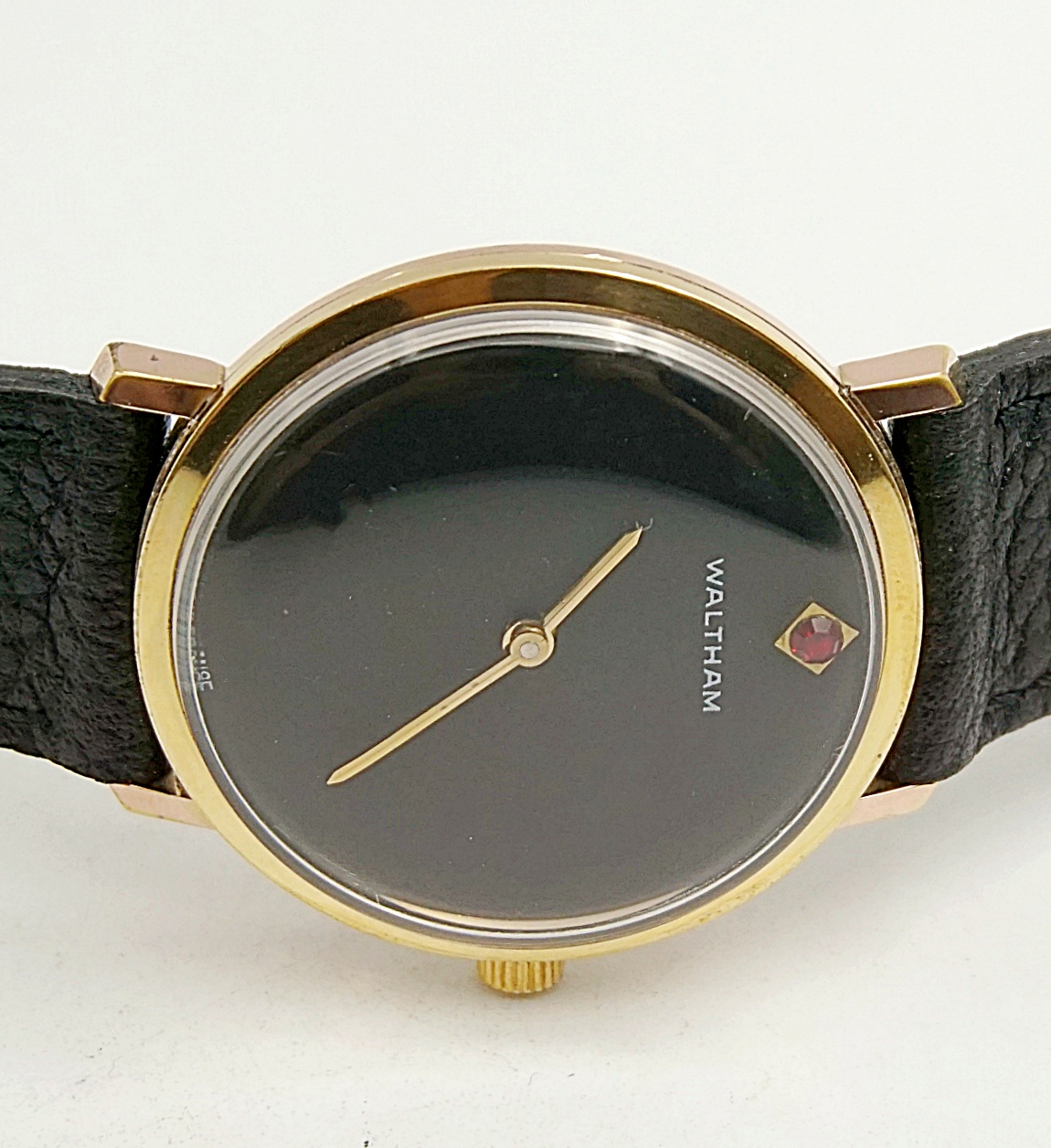 นาฬิกาเก่า WALTHAM ไขลาน