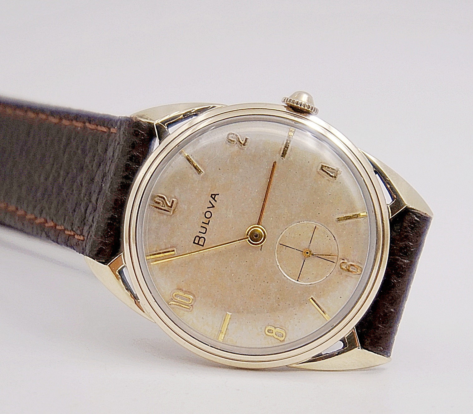 นาฬิกาเก่า BULOVA ไขลาน