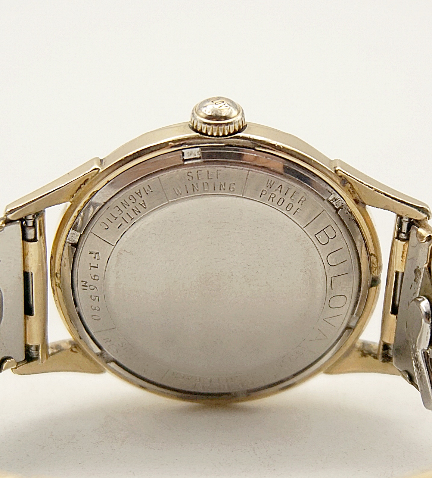 นาฬิกาเก่า BULOVA ออโตเมติก พร้อมกล่อง