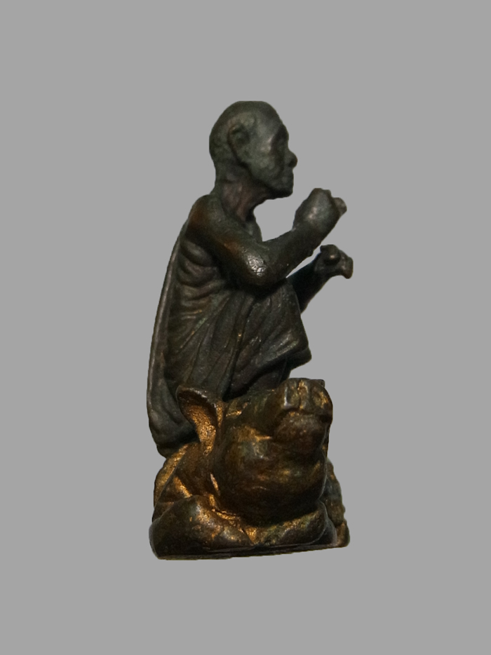 รูปหล่อนั่งหมู หลวงพ่อคูณ วัดบ้านไร่ ปี2538