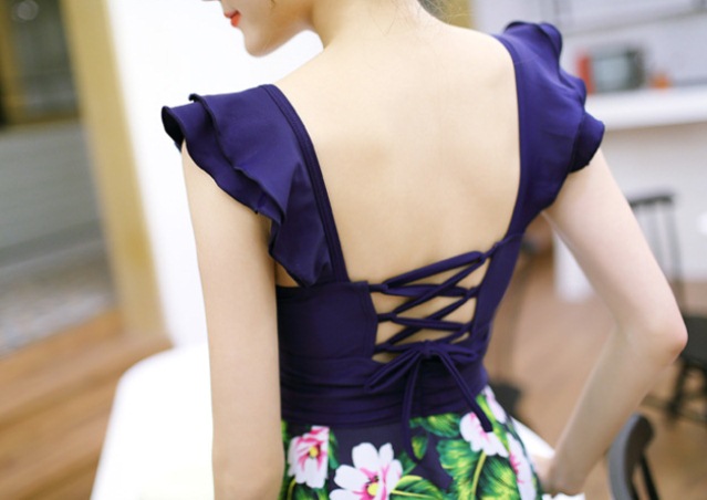 ชุดว่ายน้ำงาน vicki แบบ2ชิ้น มี3สี น้ำเงิน,ม่วง,เขียว มีไซส์ M,XL ราคาส่ง3 ชิ้นคละแบบได้ทั้งร้าน ชุดละ 890 บาทค่ะ