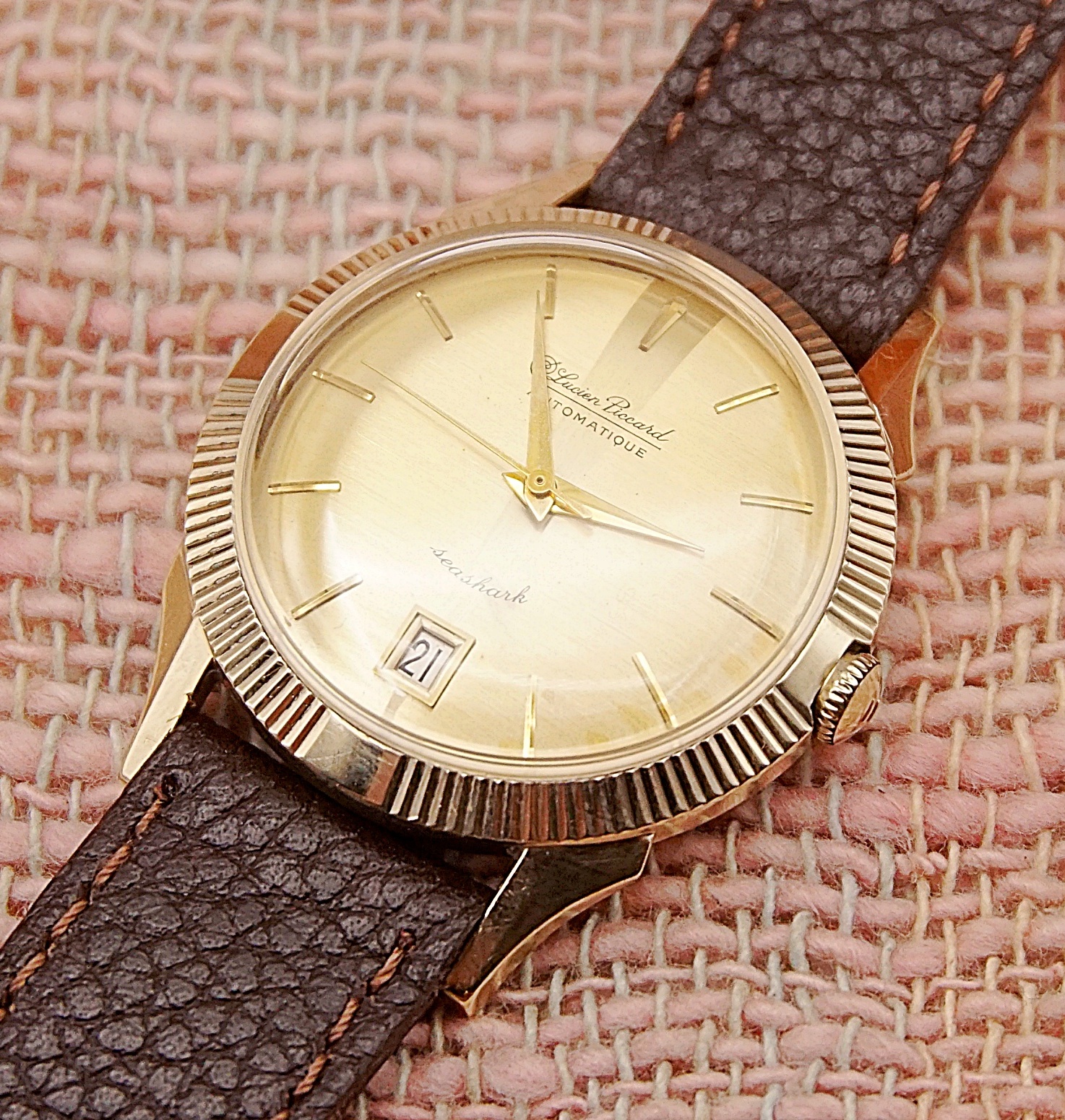 นาฬิกาเก่า LUCIEN PICCARD ออโตเมติก