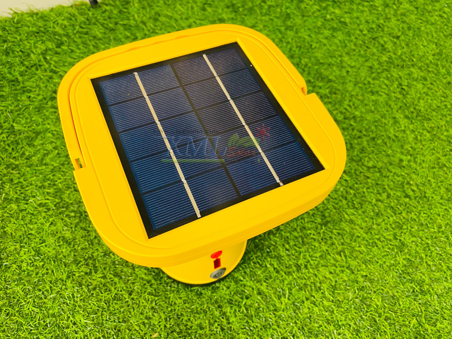 โคมไฟตะเกียงโซล่าเซลล์ (สีเหลือง) (แสง : ขาว)