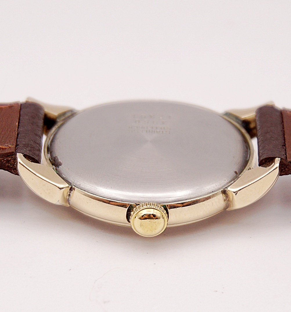 นาฬิกาเก่า WYLER ไขลาน