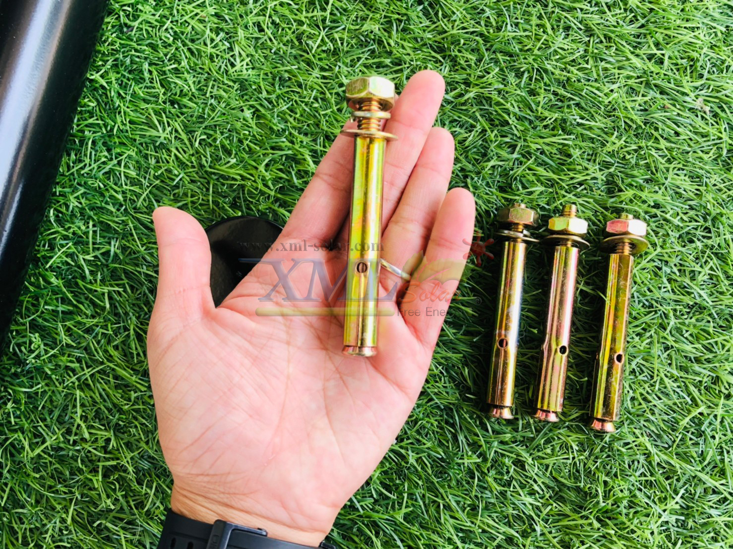 เสาไฟสนาม เหล็กพ่นสีดำ สูง 2.6 เมตร (ปลาย 2 นิ้ว)