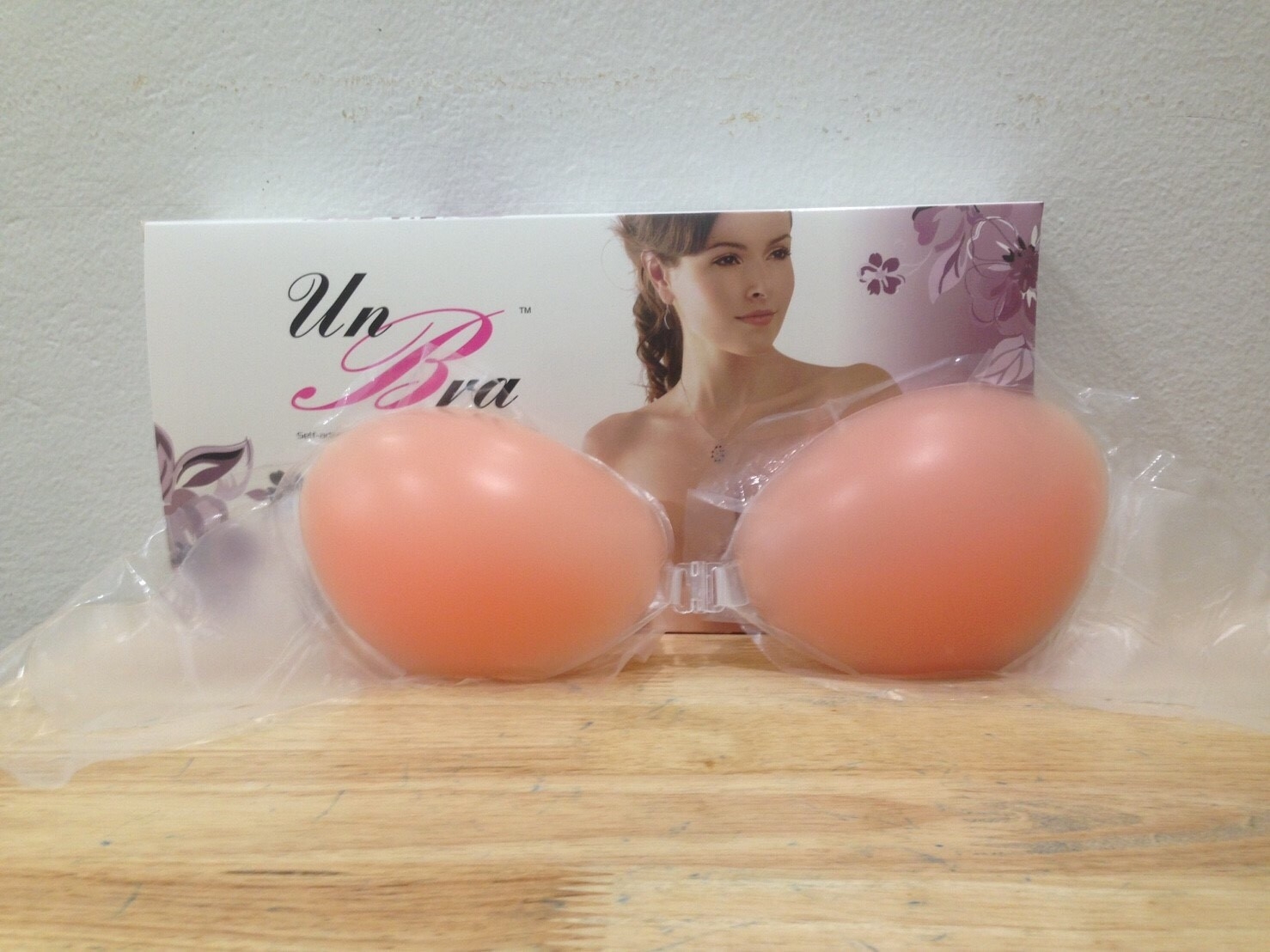 ซิลิโคนบรา แปะข้าง 4 จุด เสริมหนายกทรวงอกให้ดูสวย มีคัพ A B C D ราคาส่ง 3 ชิ้น คละแบบได้ คู่ละ 290 บาท