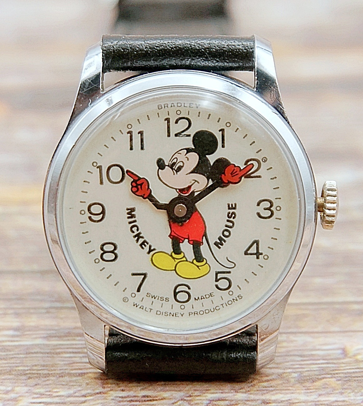 นาฬิกาเก่า MICKEY MOUSE ไขลาน