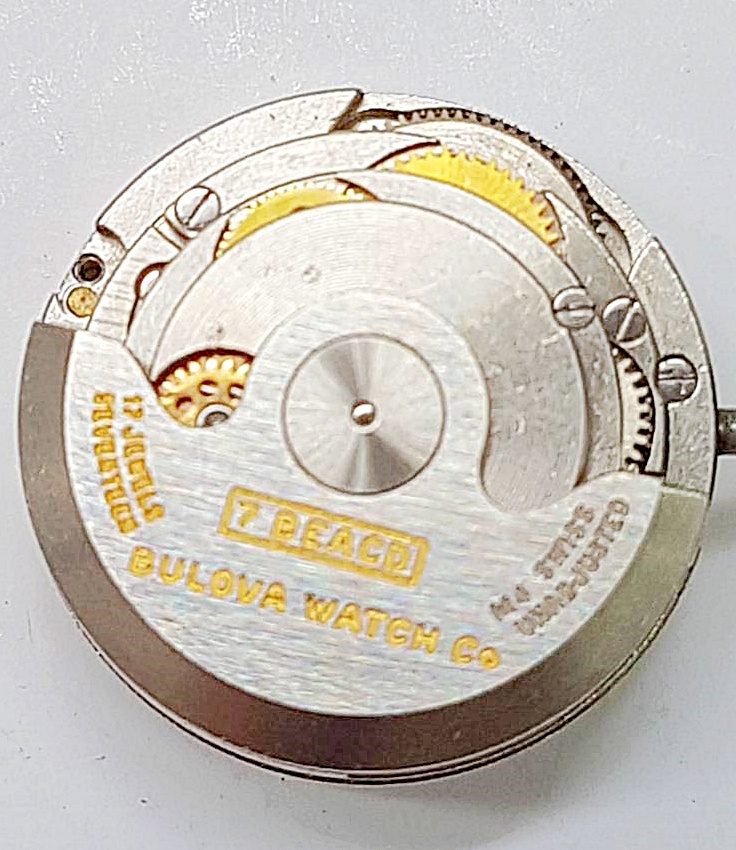 นาฬิกาเก่า BULOVA ออโตเมติก (ของผู้หญิงครับ)