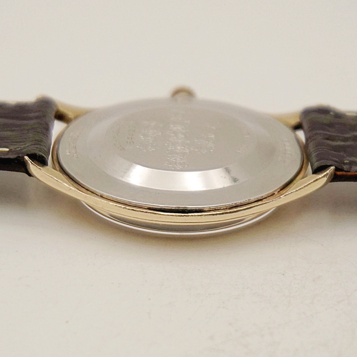 นาฬิกาเก่า BULOVA ไขลาน