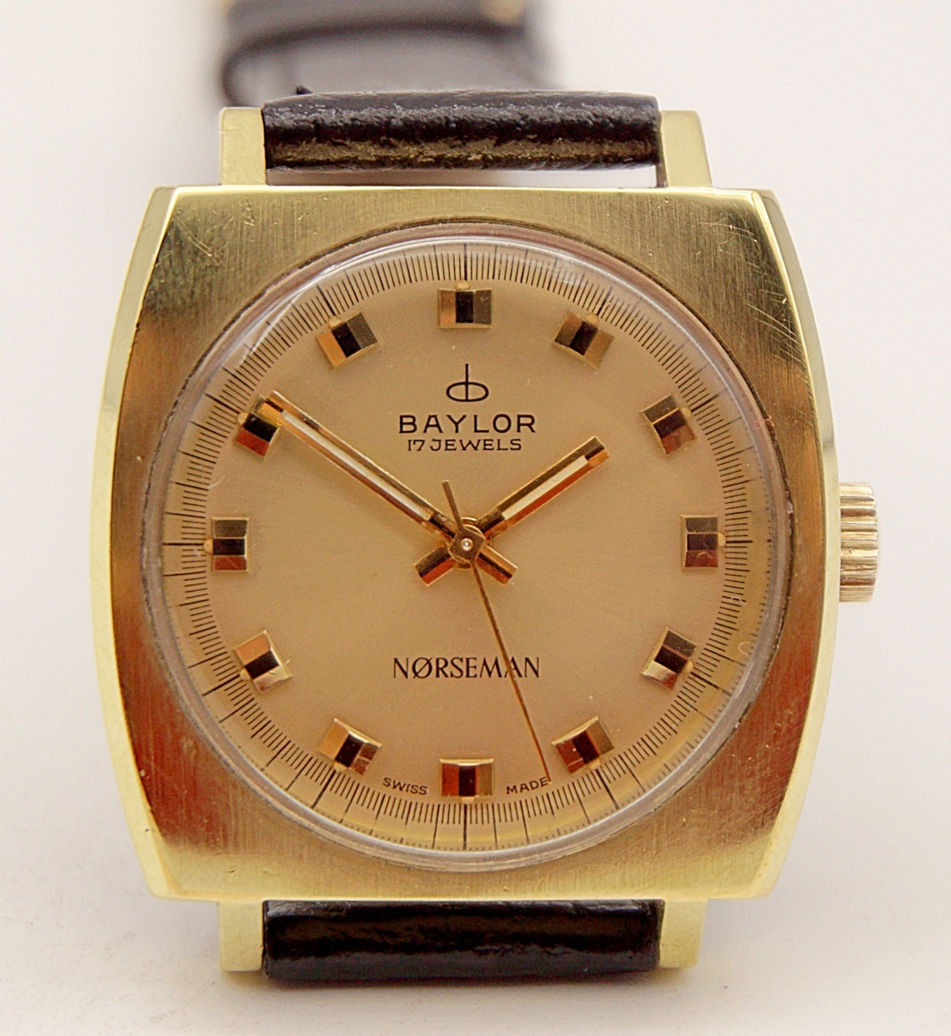 นาฬิกาเก่า BAYLOR ไขลาน