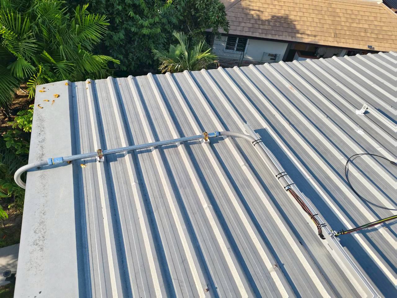 ระบบโซล่าเซลล์ติดหลังคา Energy LiB Solar Rooftop P1 All-In-One ขนาด 15kW (ON/OFF-GRID / Hybrid) 3 Phase Battery 20kW พร้อมติดตั้ง