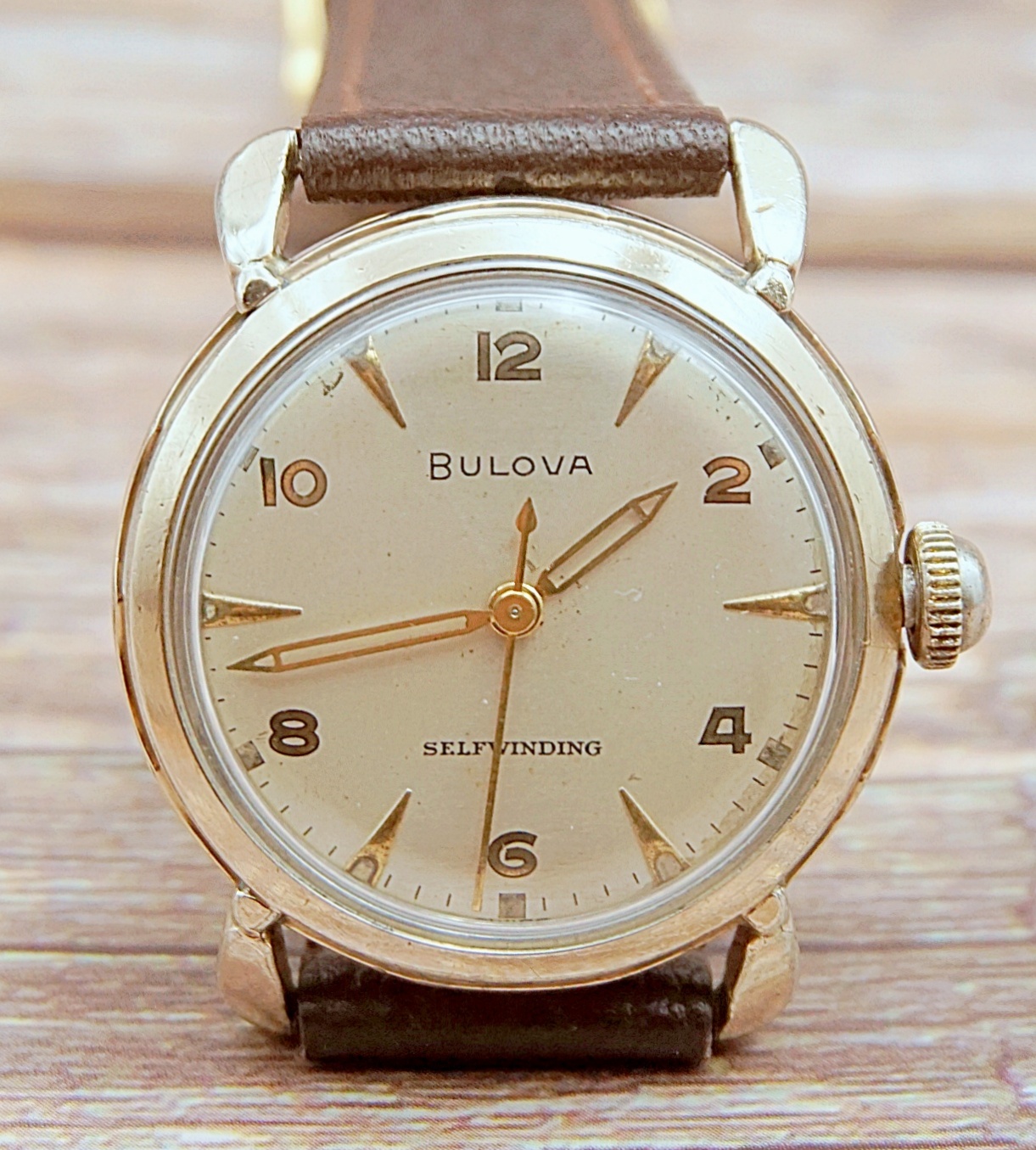 นาฬิกาเก่า BULOVA ออโตเมติก