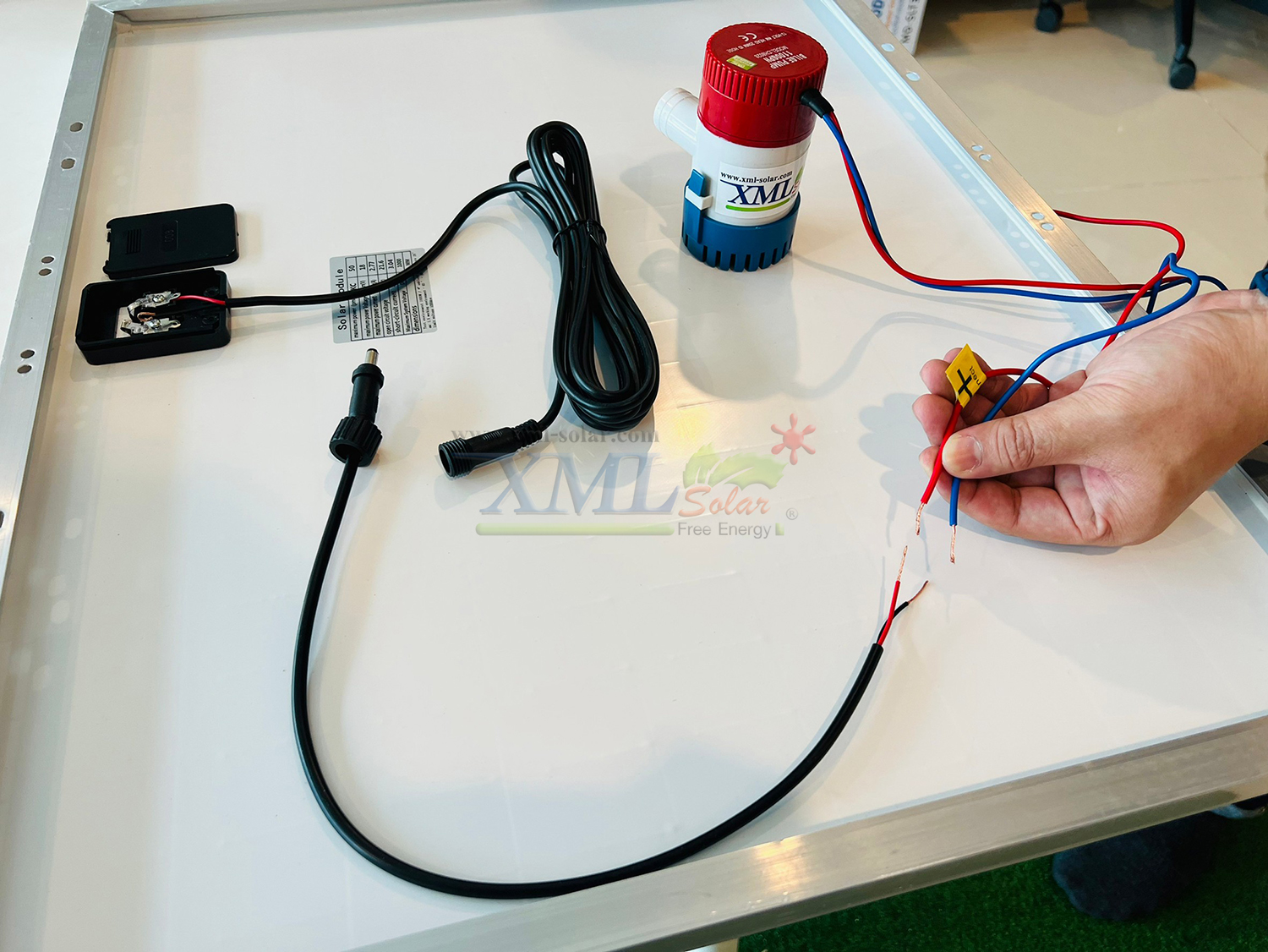 สายเคเบิ้ลต่อขยาย ยาว 5 เมตร (สำหรับรุ่นปั๊ม DC 12v.)(หัวกลม)