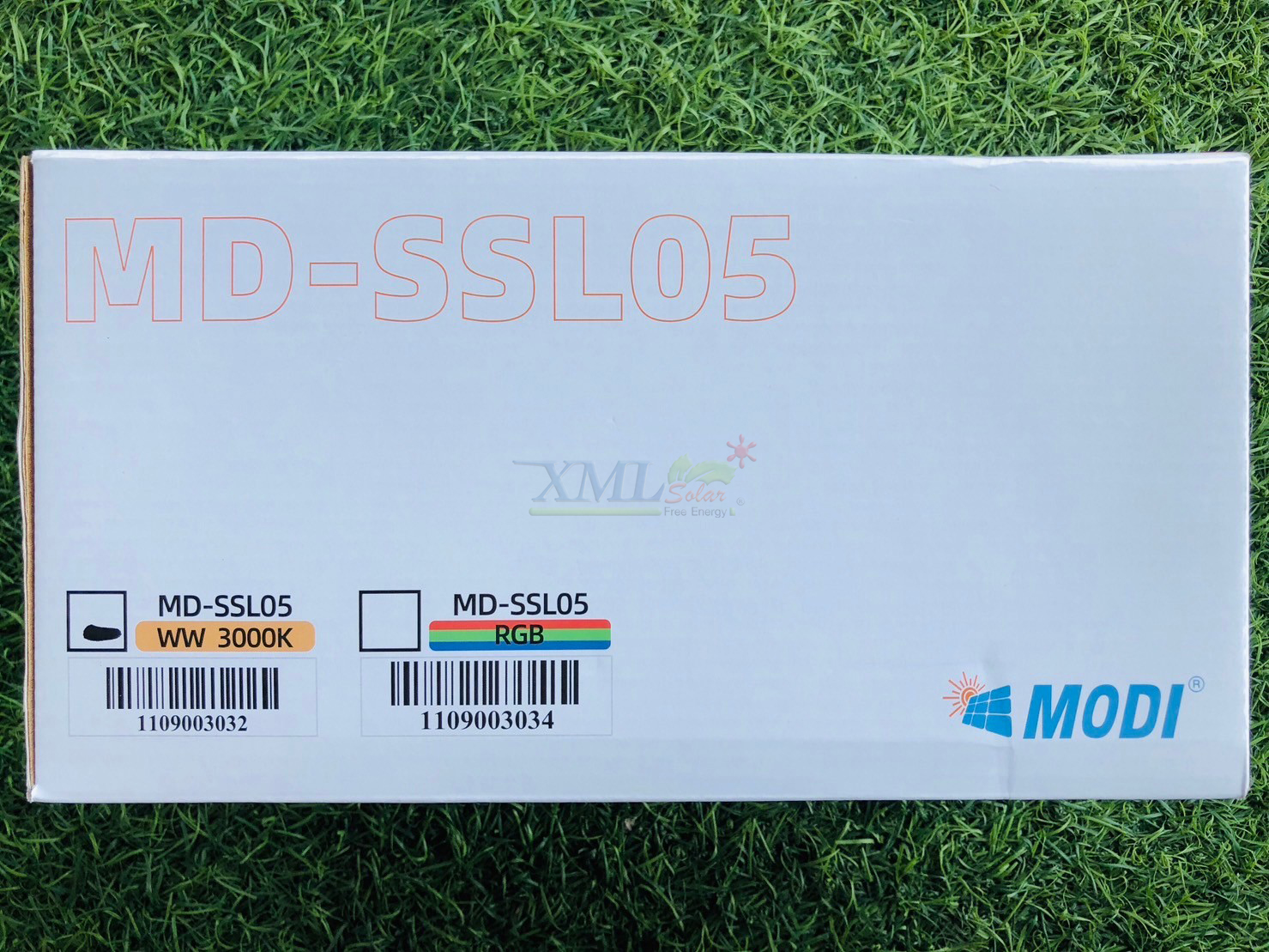 โคมไฟปักสนามโซล่าเซลล์ รุ่น MD-SSL05