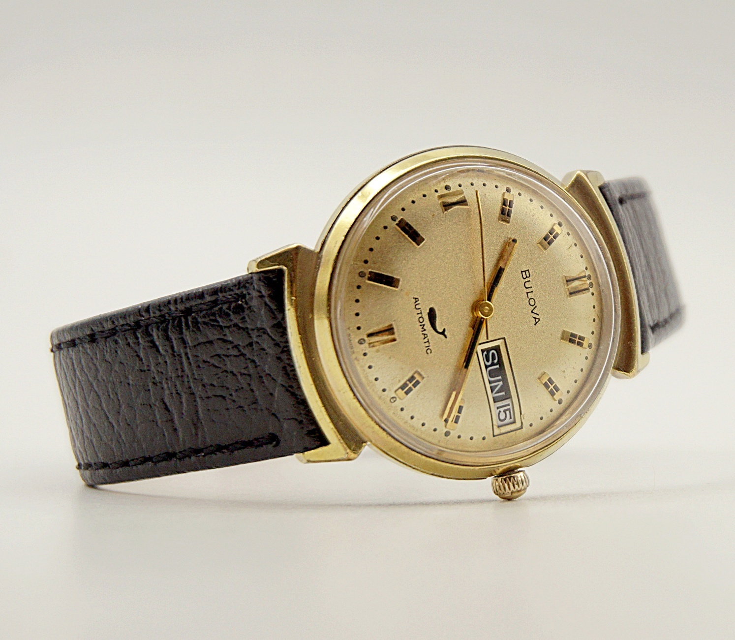 นาฬิกาเก่า BULOVA ออโตเมติก