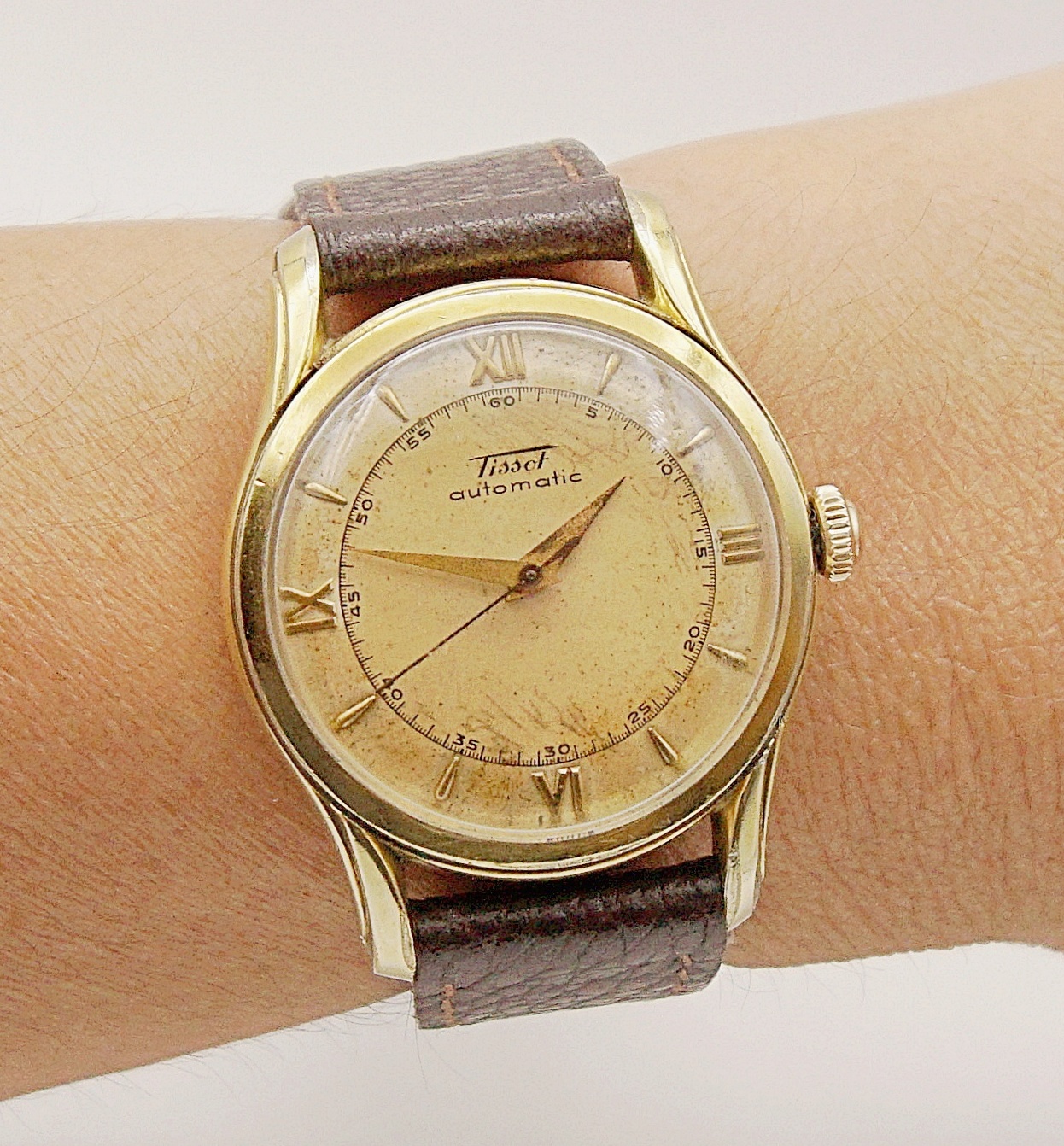 นาฬิกาเก่า TISSOT ออโตเมติกครึ่งรอบ