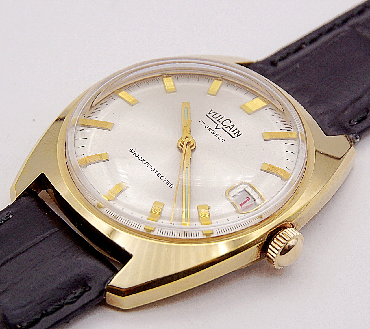 นาฬิกาเก่า VULCAIN ไขลาน