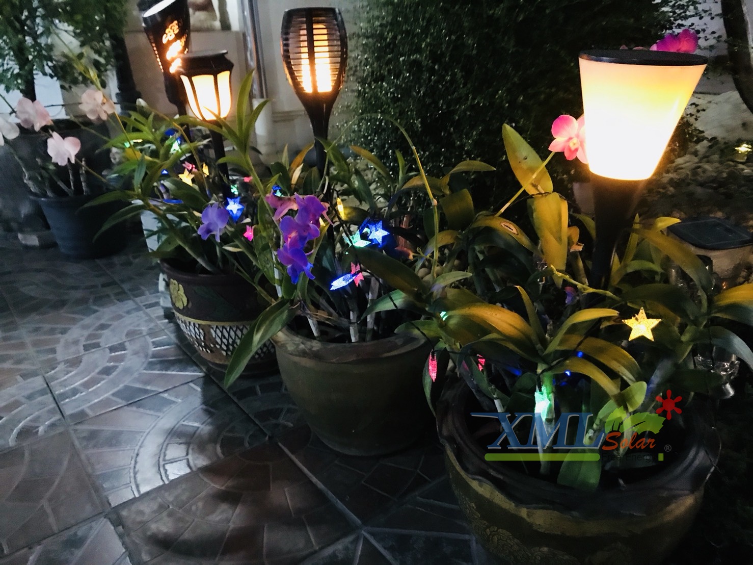 ไฟกระพริบโซล่าเซลล์ ทรงดาว 30 ดวง (เเสง : หลากสี)