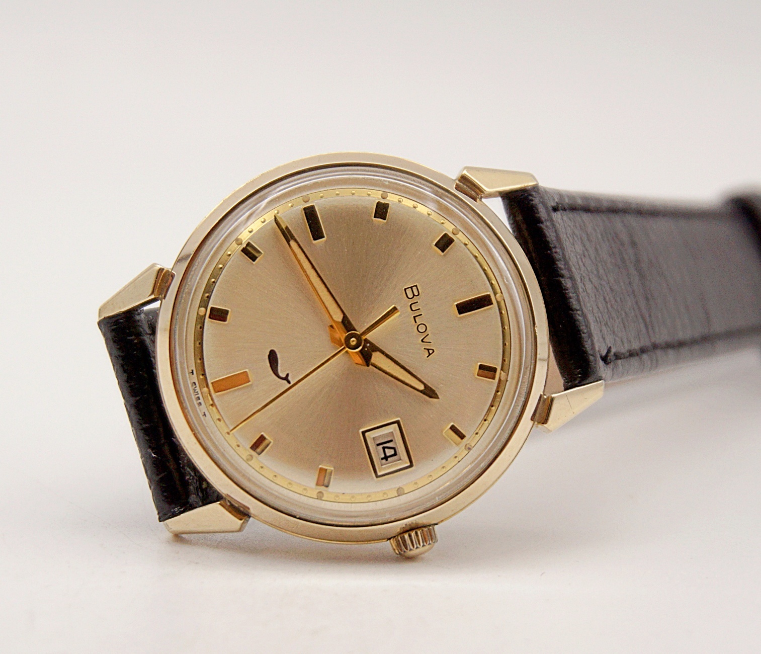 นาฬิกาเก่า BULOVA ไขลาน