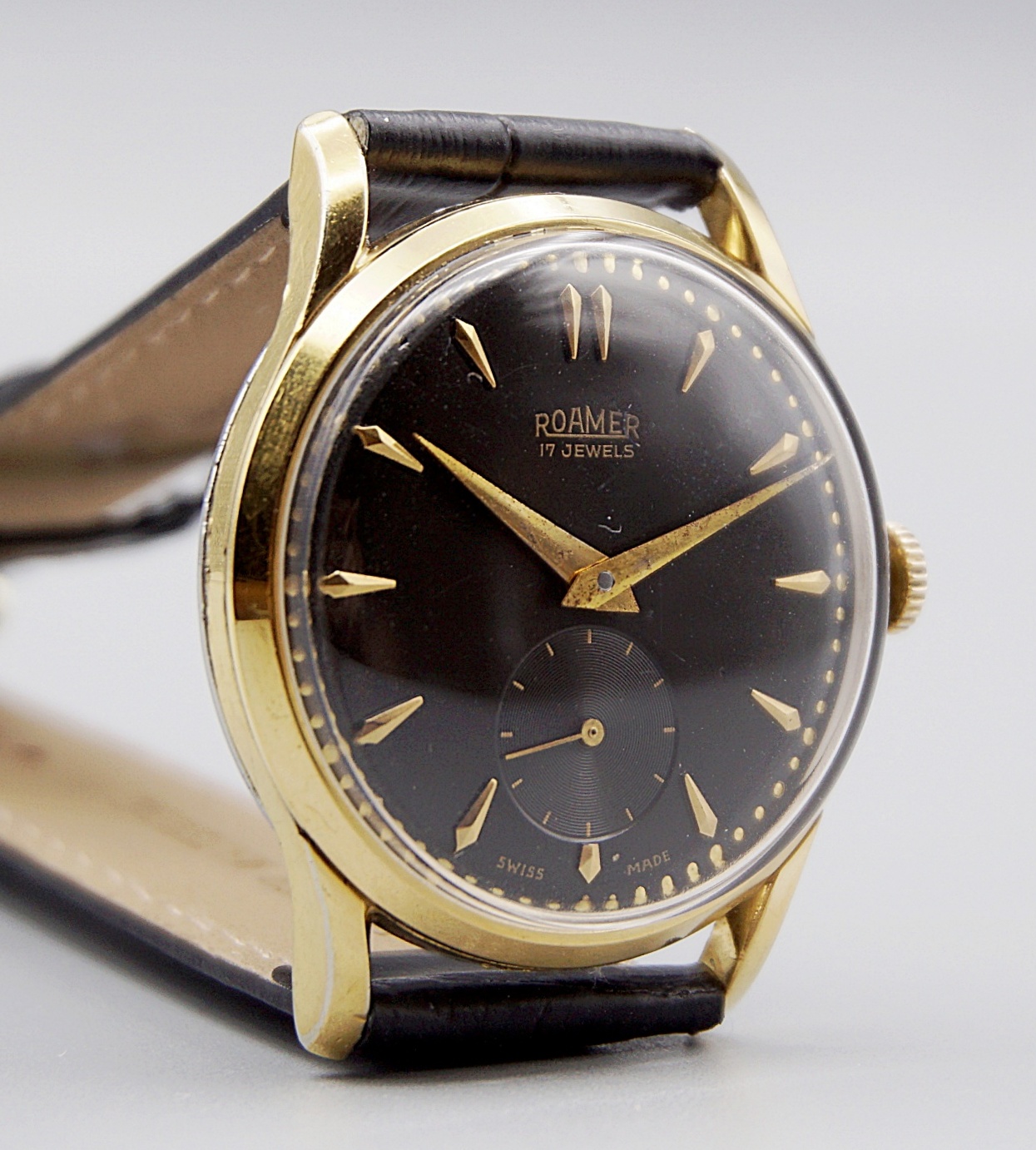 นาฬิกาเก่า ROAMER ไขลานสองเข็มครึ่ง