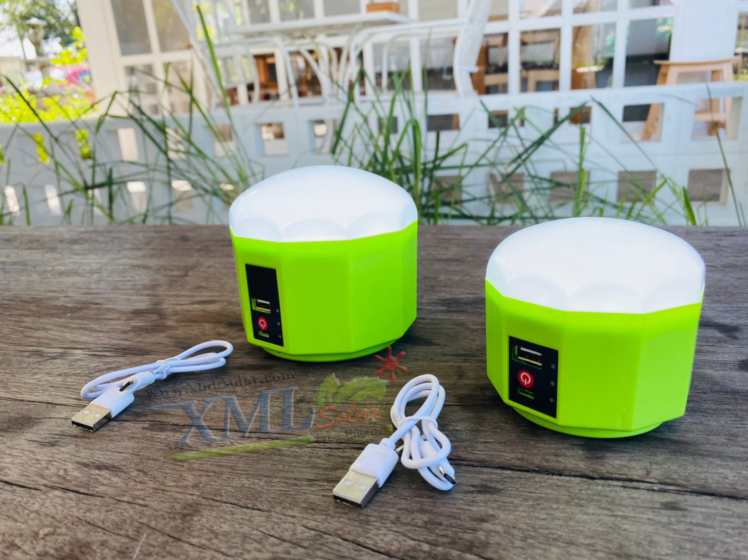 โคมไฟโซล่าเซลล์อเนกประสงค์ สีเขียว รุ่น 30w (แสงขาว)