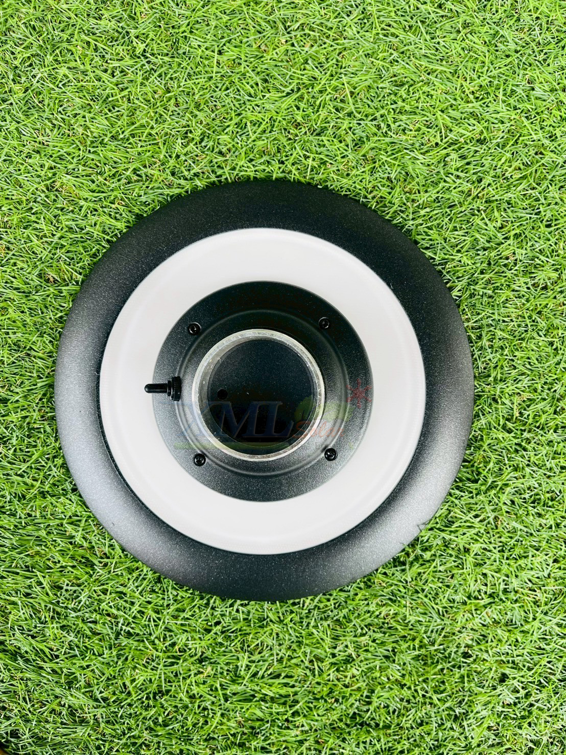 โคมไฟปักสนามโซล่าเซลล์ รุ่น TC-231 (เปิดได้ 2 แสง)