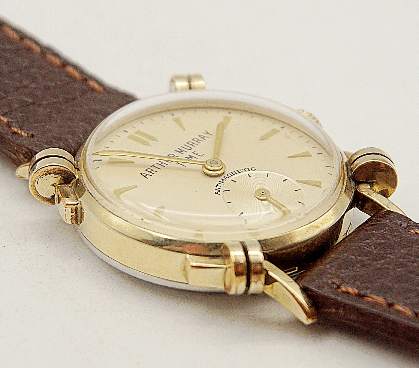 นาฬิกาเก่า ARTHUR MURRAY ไขลานสองเข็มครึ่ง