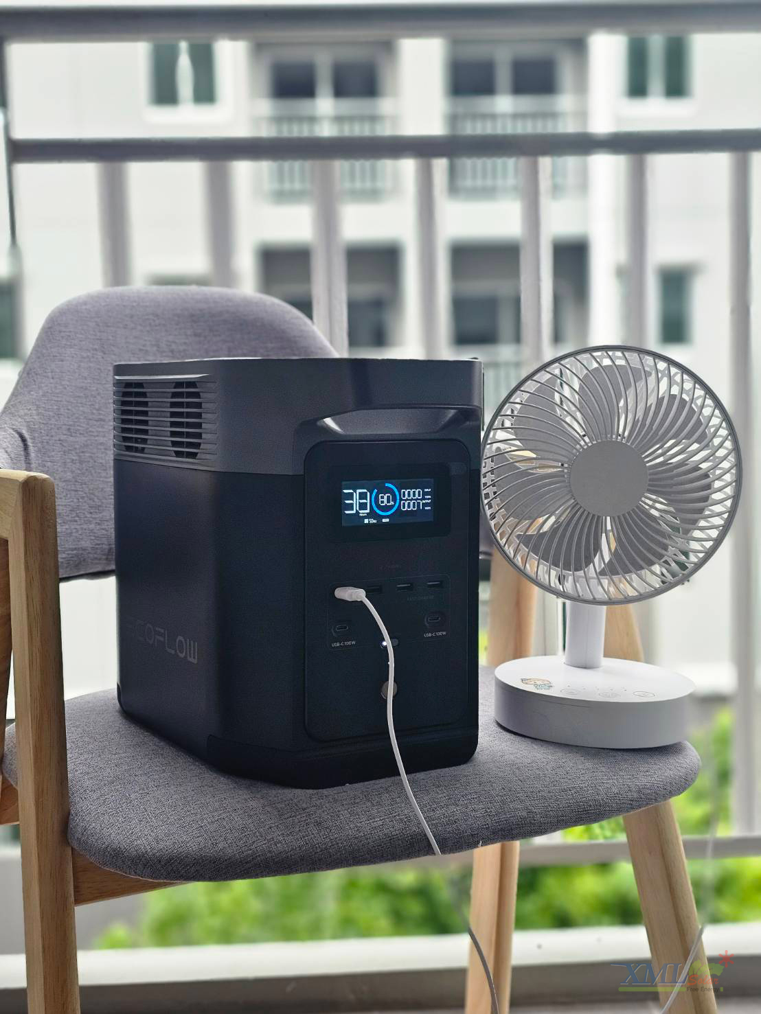 ชุดไฟอเนกประสงค์โซล่าเซลล์ รุ่น DELTA 2 MAX + แผงโซล่าเซลล์แบบโค้งงอได้ 120W