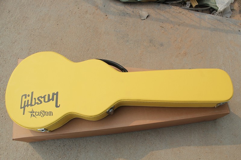 Gibson Case LP หนังสีเหลือง
