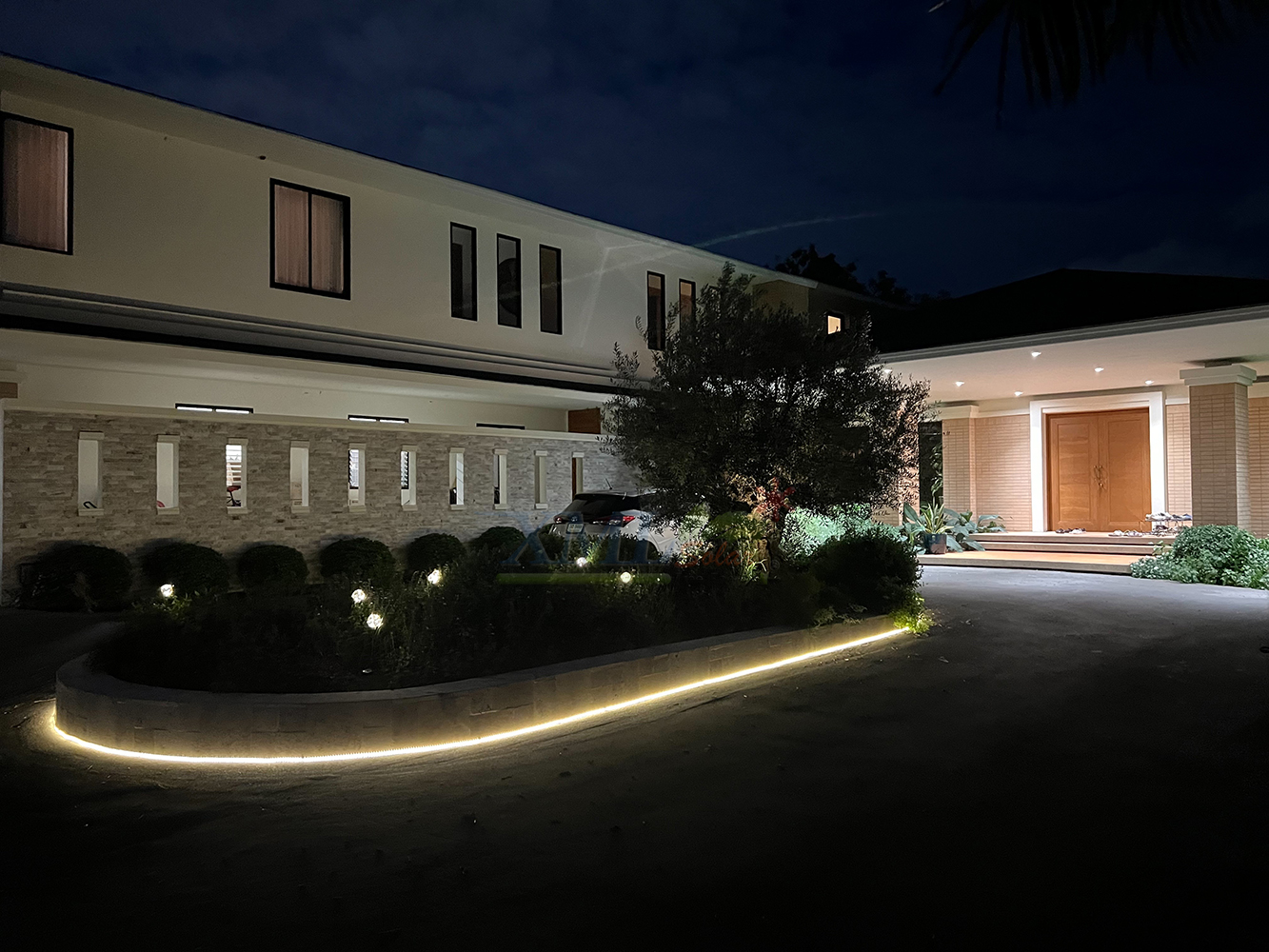 ไฟเส้นโซล่าเซลล์ รุ่น MD-SOLAR-SL10M / 20M / 30M / 50M (แสงเหลืองวอมไวท์)