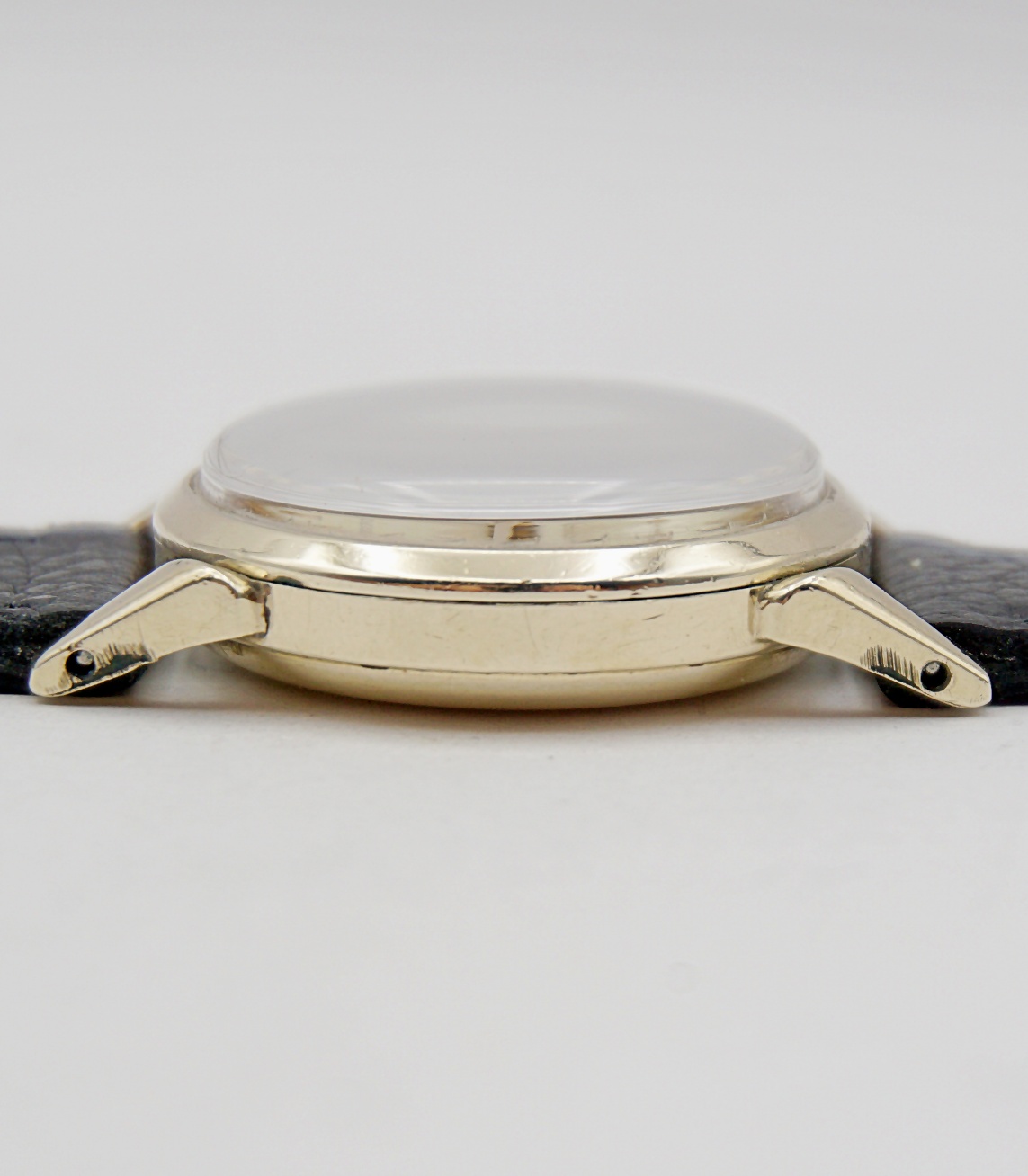 นาฬิกาเก่า HAMILTON ไขลานสองเข็มครึ่ง