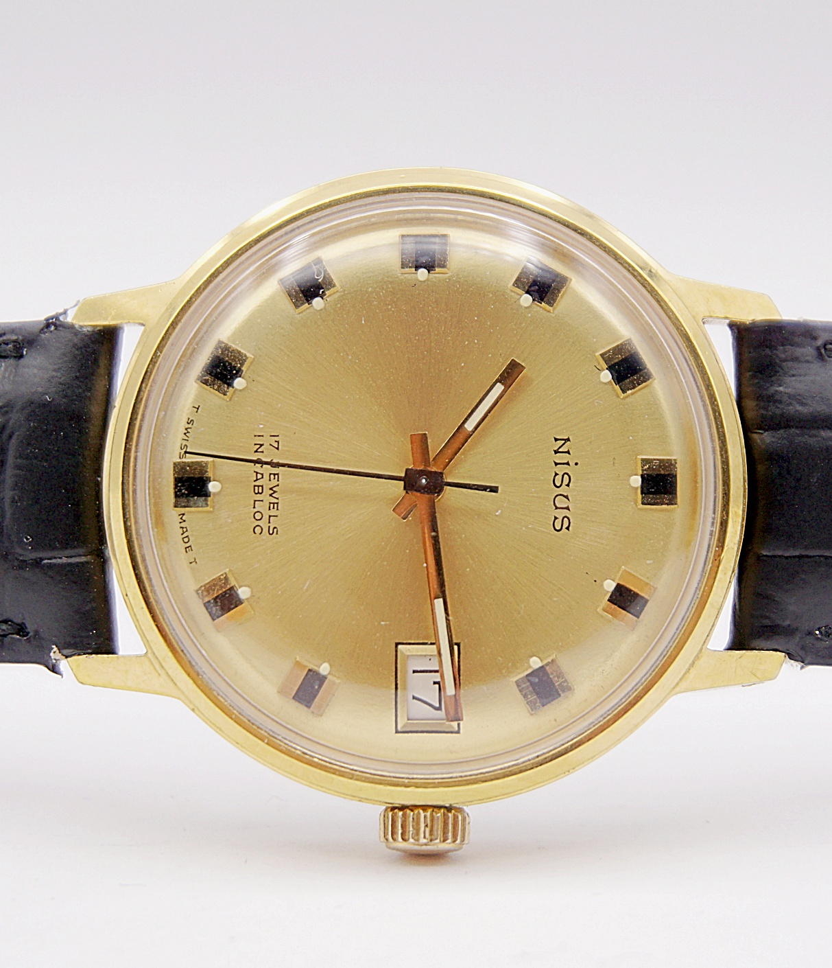 นาฬิกาเก่า NISUS ไขลาน