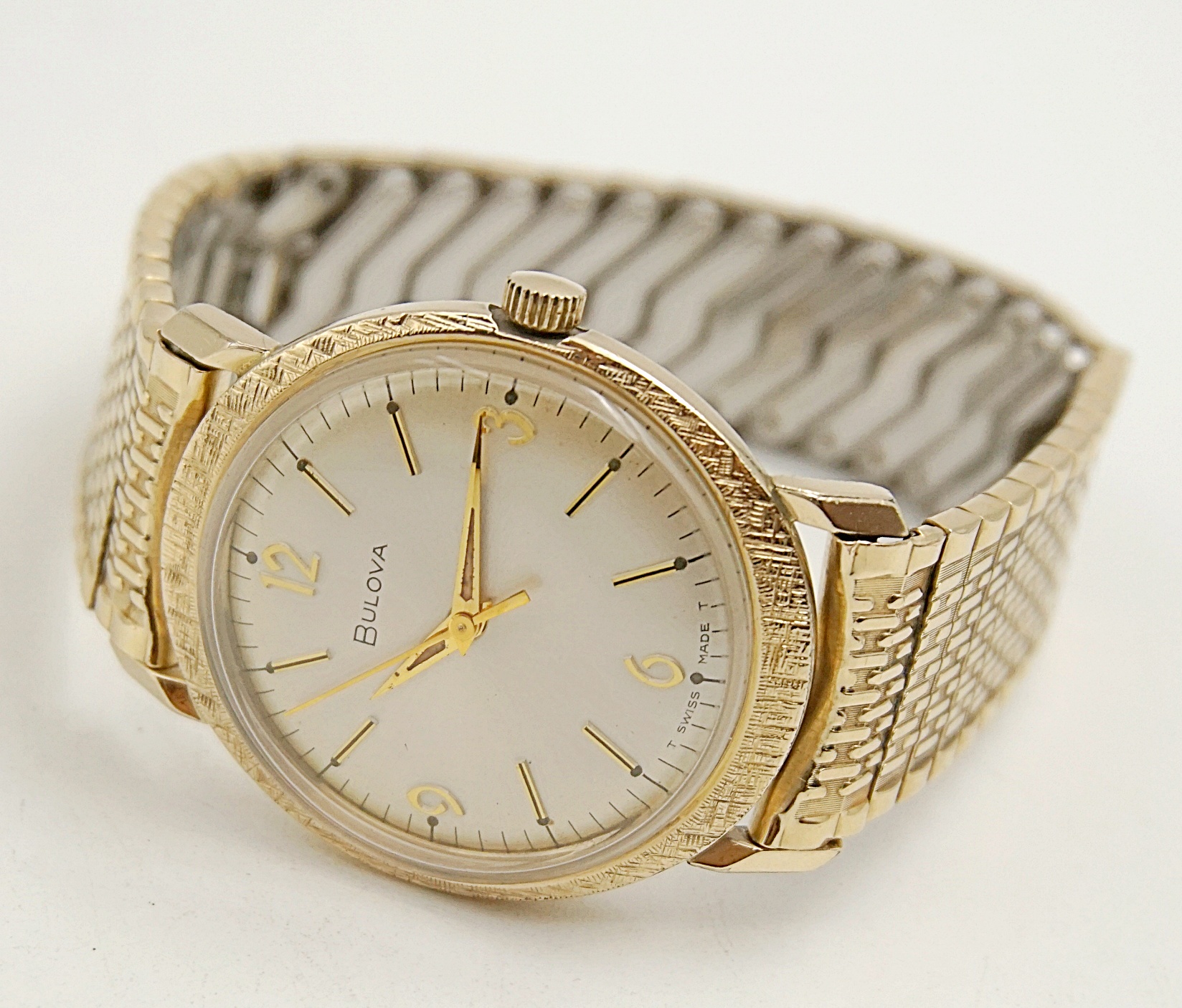 นาฬิกาเก่า BULOVA ไขลาน