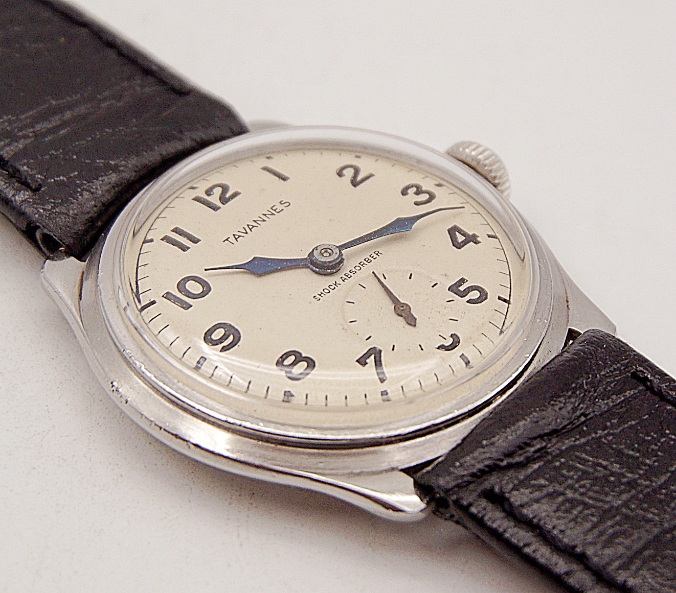 นาฬิกาเก่า TAVANNES ไขลานสองเข็มครึ่ง