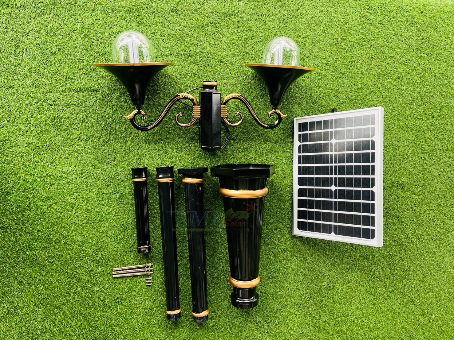 โคมไฟโซล่าเซลล์ รุ่น TT-313 (ตัวโคม + เสาไฟ 2.5 เมตร)